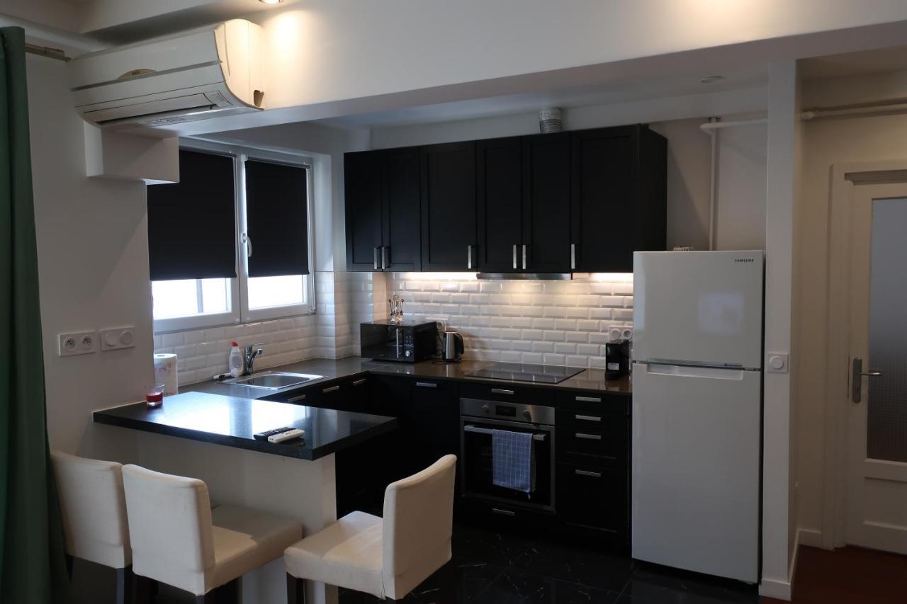 Central 2 Apartment ไกรโอวา ภายนอก รูปภาพ