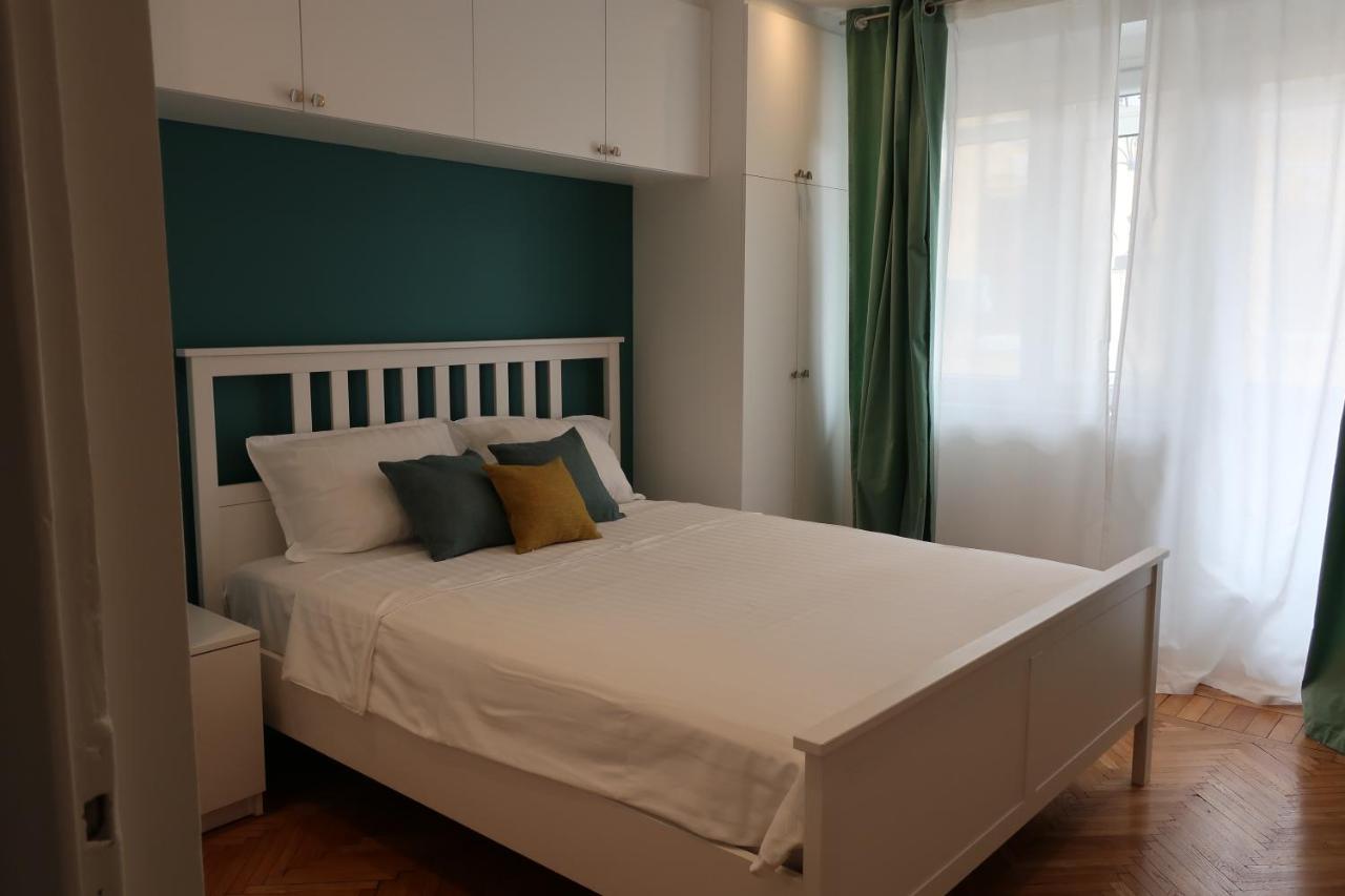 Central 2 Apartment ไกรโอวา ภายนอก รูปภาพ